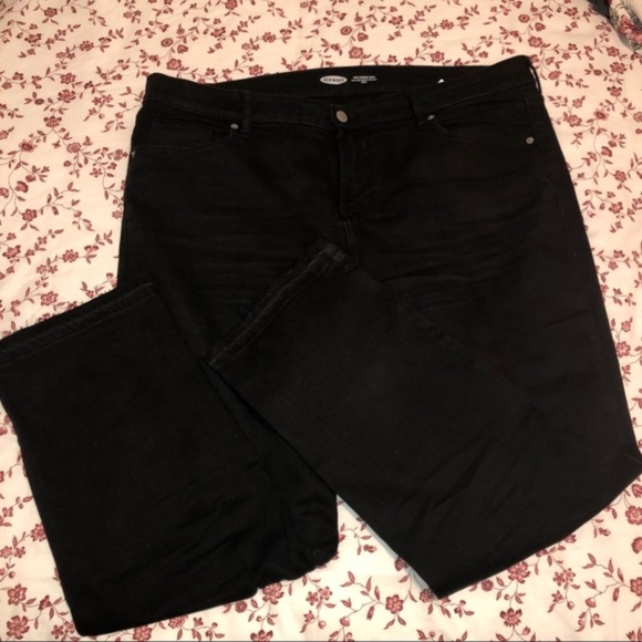 Old Navy Denim - Old Navy Raw Hem Power Straight Jean